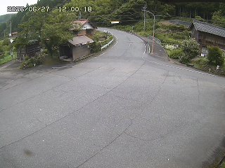 国府町大石