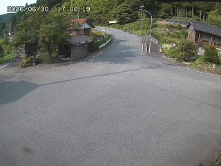 国府町大石