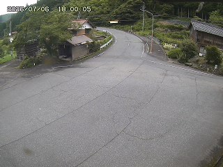 国府町大石