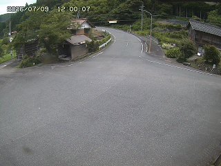 国府町大石