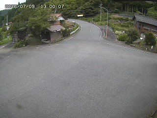 国府町大石