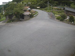 国府町大石
