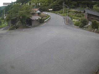 国府町大石
