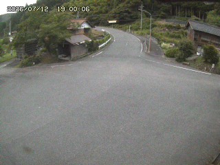 国府町大石