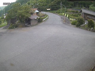 国府町大石
