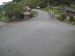 国府町大石
