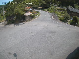 国府町大石