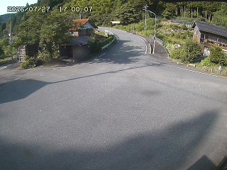 国府町大石