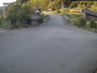 国府町大石
