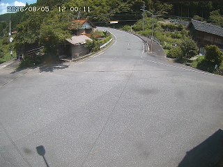 国府町大石