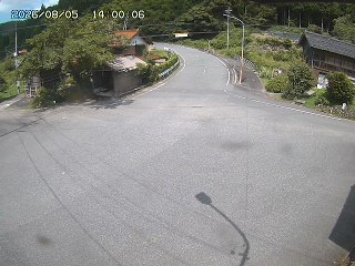 国府町大石