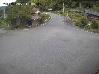国府町大石
