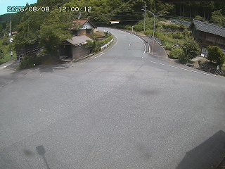 国府町大石