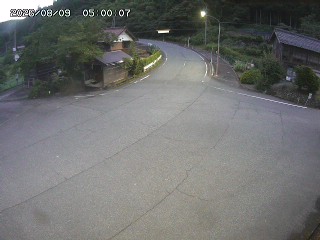 国府町大石