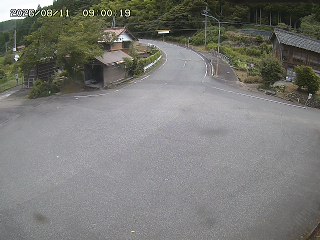 国府町大石