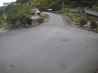 国府町大石