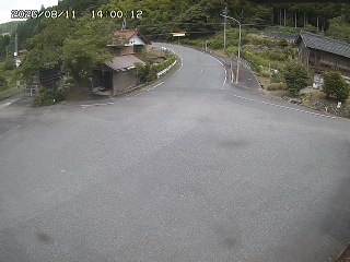 国府町大石