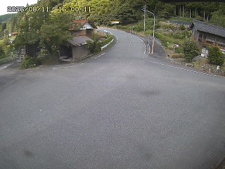 国府町大石