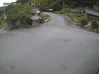 国府町大石