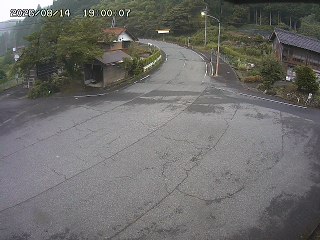 国府町大石