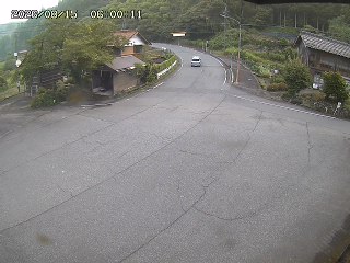 国府町大石