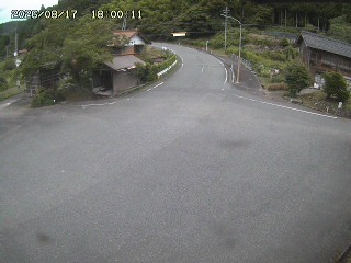 国府町大石