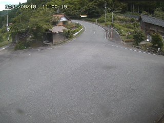 国府町大石