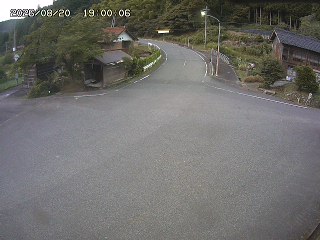 国府町大石