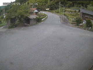 国府町大石