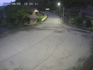 国府町大石