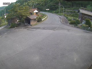 国府町大石