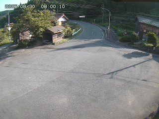 国府町大石