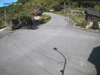 国府町大石