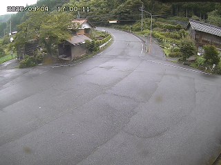 国府町大石