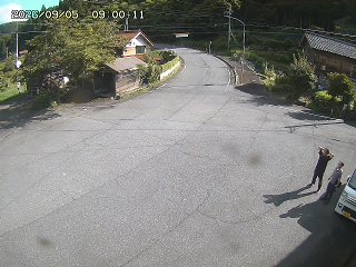 国府町大石