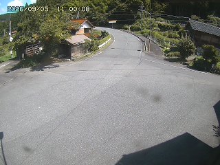国府町大石
