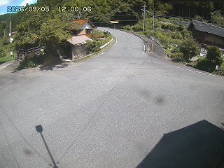 国府町大石