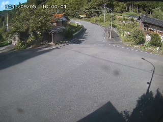 国府町大石