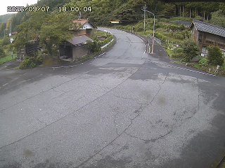 国府町大石