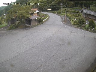 国府町大石