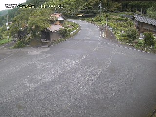 国府町大石