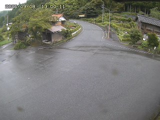 国府町大石