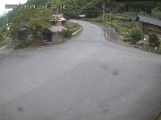 国府町大石