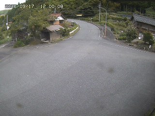 国府町大石