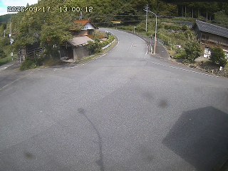 国府町大石