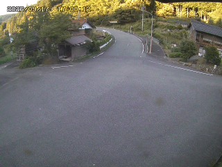 国府町大石