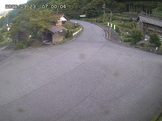 国府町大石