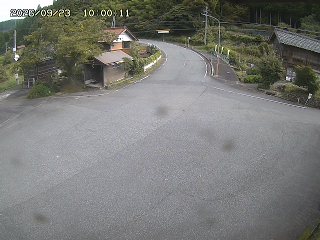 国府町大石