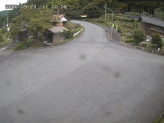 国府町大石