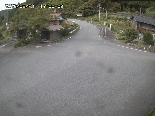 国府町大石